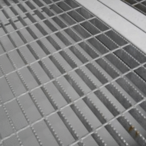 10ft x 8ft Open Mesh Floor Bunded Store